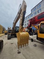 CAT 320D