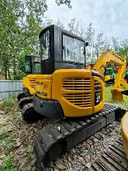 Komatsu PC 40