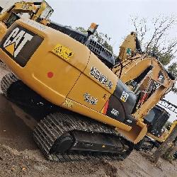 CAT 330 D