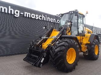 JCB 435S