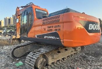 Doosan DX220