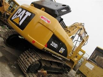 CAT 320 D
