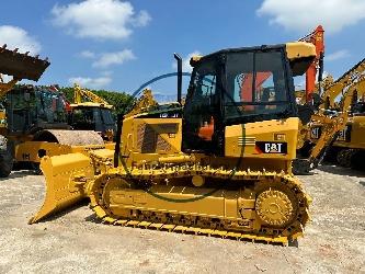 CAT D 5 K