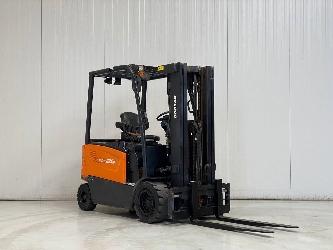 Doosan B25X-7
