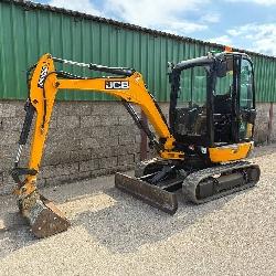 JCB 8026