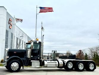 Peterbilt 389