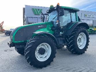 Valtra T 151