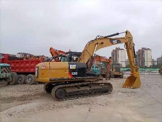CAT 320 D