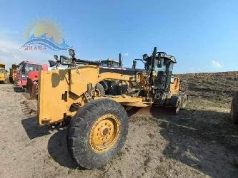 CAT 140 M