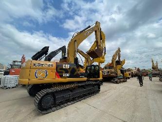 CAT 323D