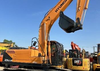 Hyundai 225
