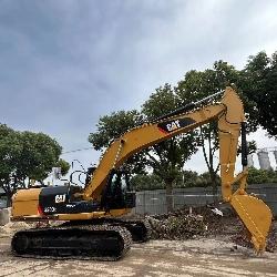 CAT 320 D2