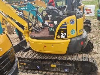Komatsu PC 30