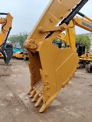 CAT 330 D