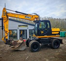 JCB JS 145 W