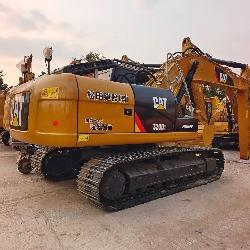 CAT 320 D
