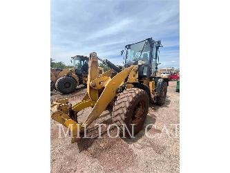 CAT 918M