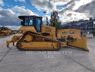 CAT D5