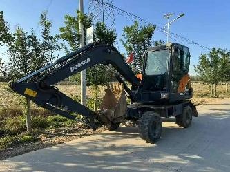 Doosan DX 60