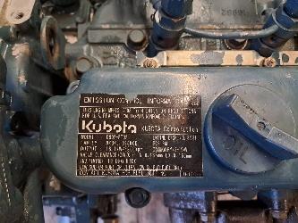 Kubota D-902