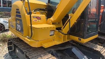 Komatsu pc70