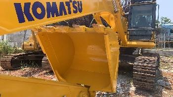 Komatsu PC450