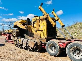 CAT D 9 L