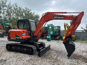 Doosan DX 60