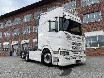 Scania R 590