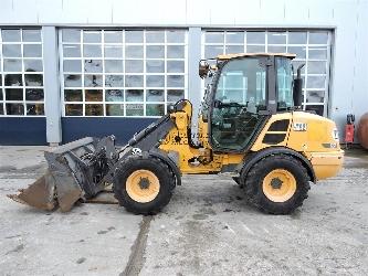 Volvo L25F + FORK