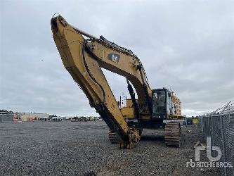 CAT 390F