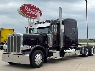 Peterbilt 389