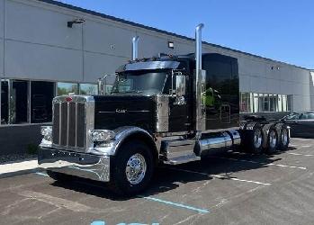 Peterbilt 589
