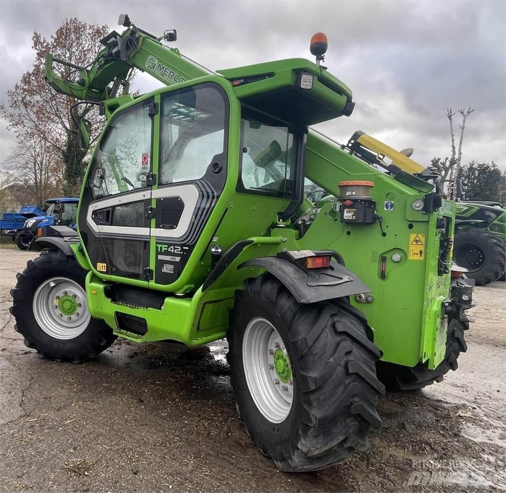 Merlo TF 42.7-140 農業用伸縮臂裝載機