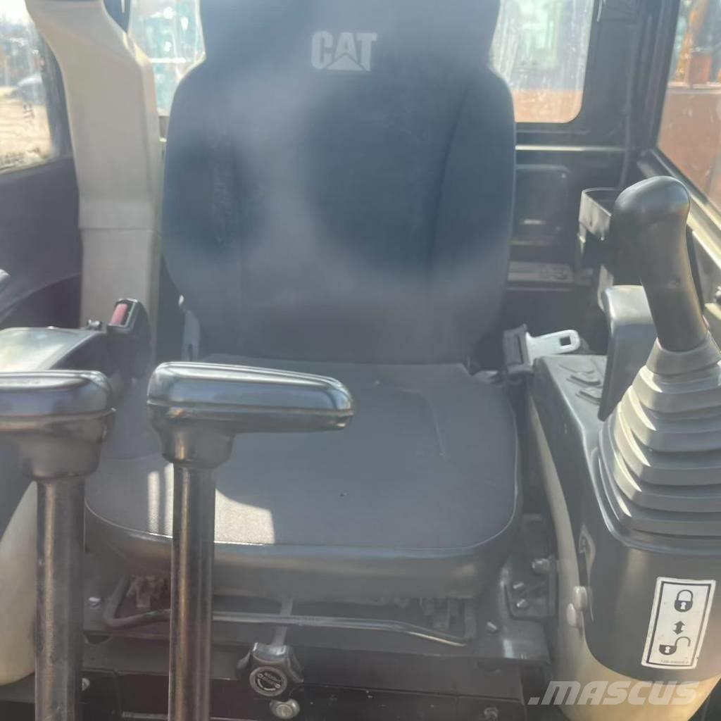 CAT 306 E 小型挖土機/掘鑿機<7t(小型挖掘機)