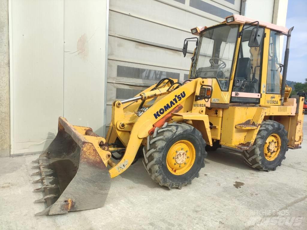 Komatsu WB 92 A 反鏟裝載機