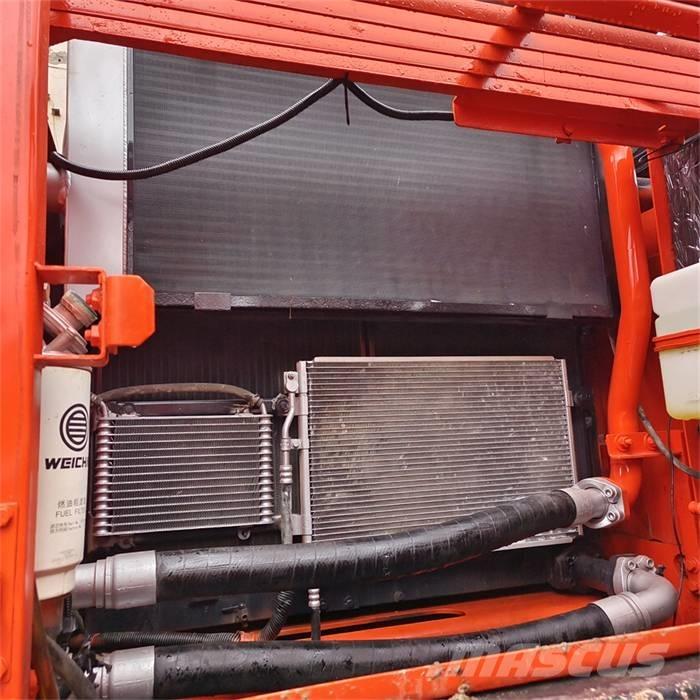 Doosan DX 340 LC 履帶式 挖土機/掘鑿機/挖掘機