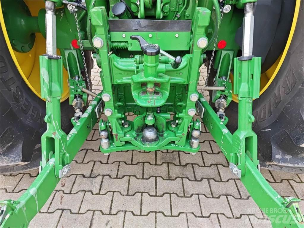 John Deere 6R 250 曳引機