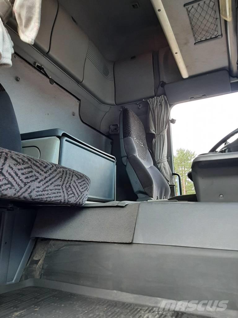 Scania R 124 吊鉤式起重車