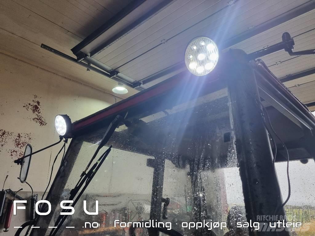Case IH 4210 曳引機