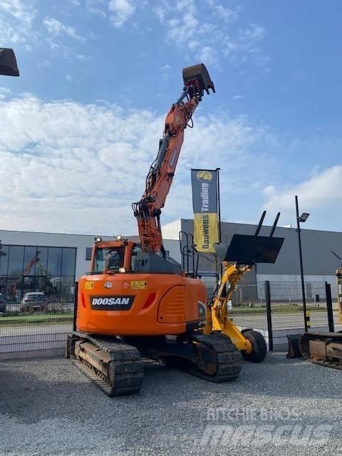 Doosan DX140LCR-5 履帶式 挖土機/掘鑿機/挖掘機