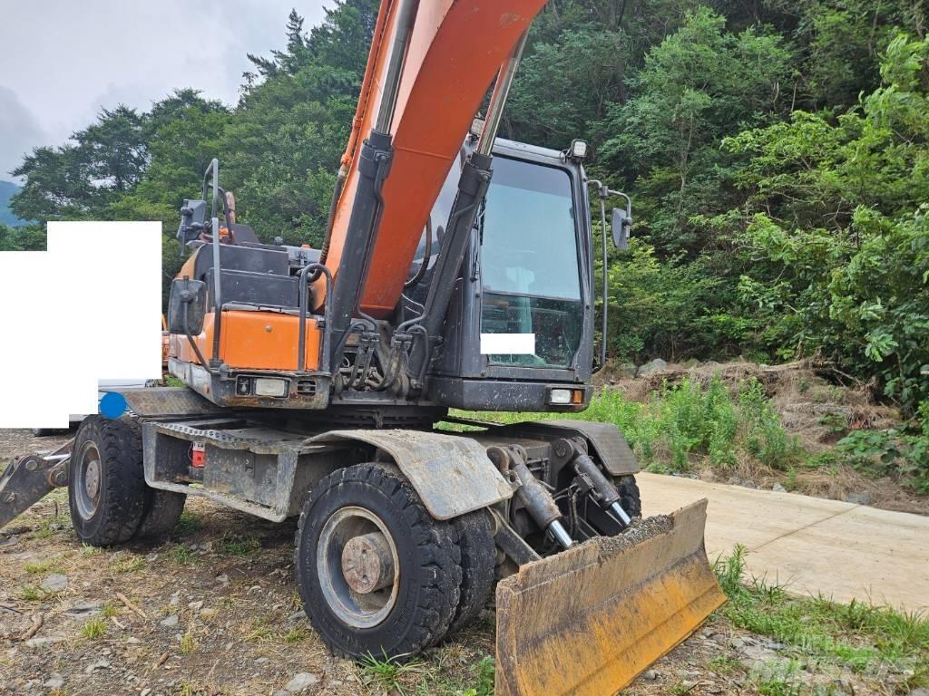 Doosan DX 210 W 旋轉式挖土機/掘鑿機/挖掘機