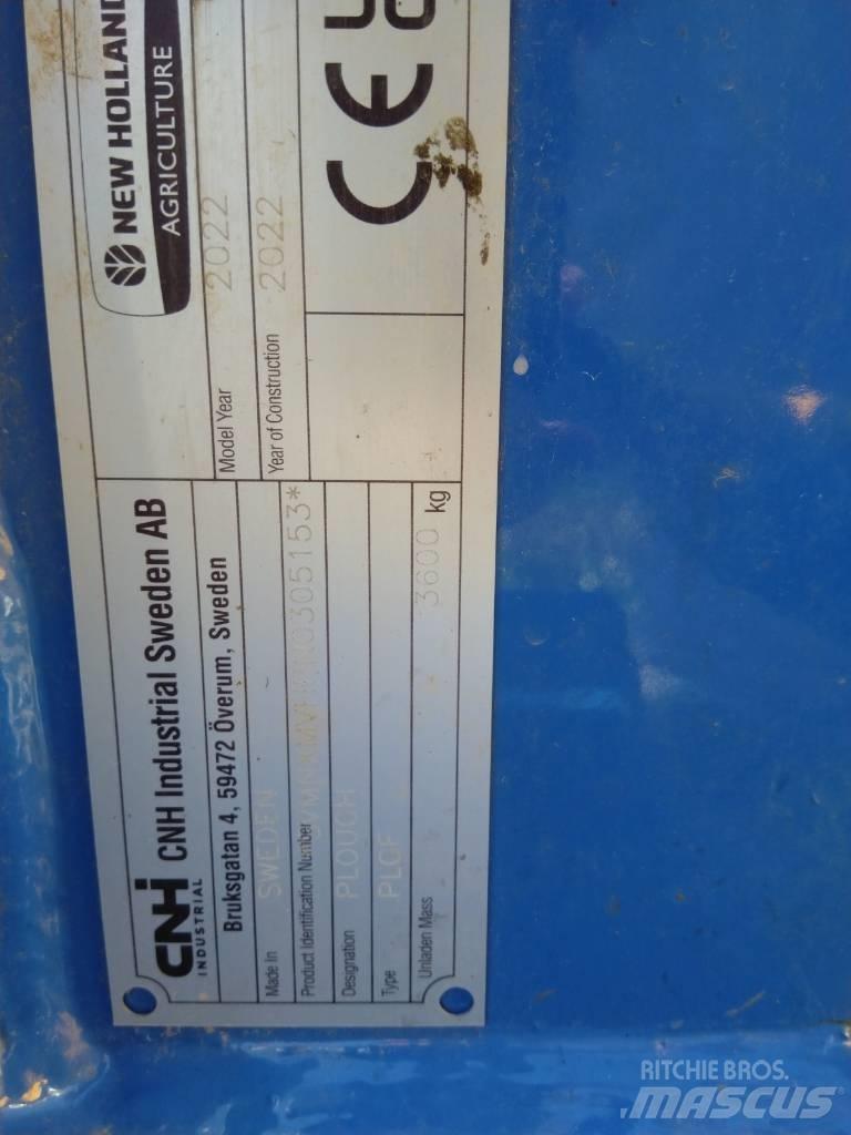 New Holland PXV6H 雙向犁