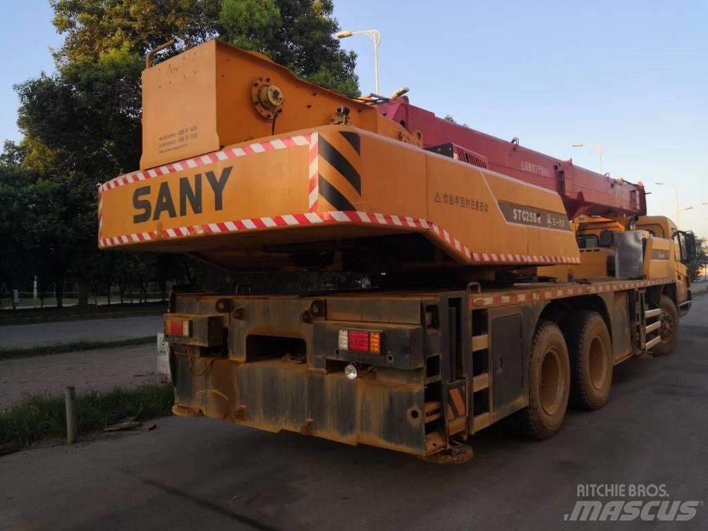 Sany STC 250 H 全路面起重機/吊車