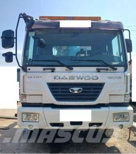  DONGYANG 1926 履帶式起重機