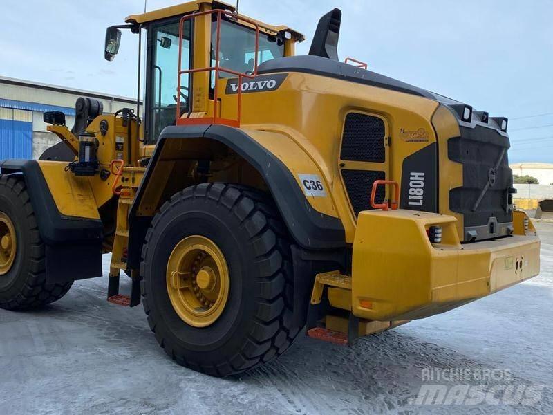 Volvo L 180 H-Ref.20 輪胎式裝載機