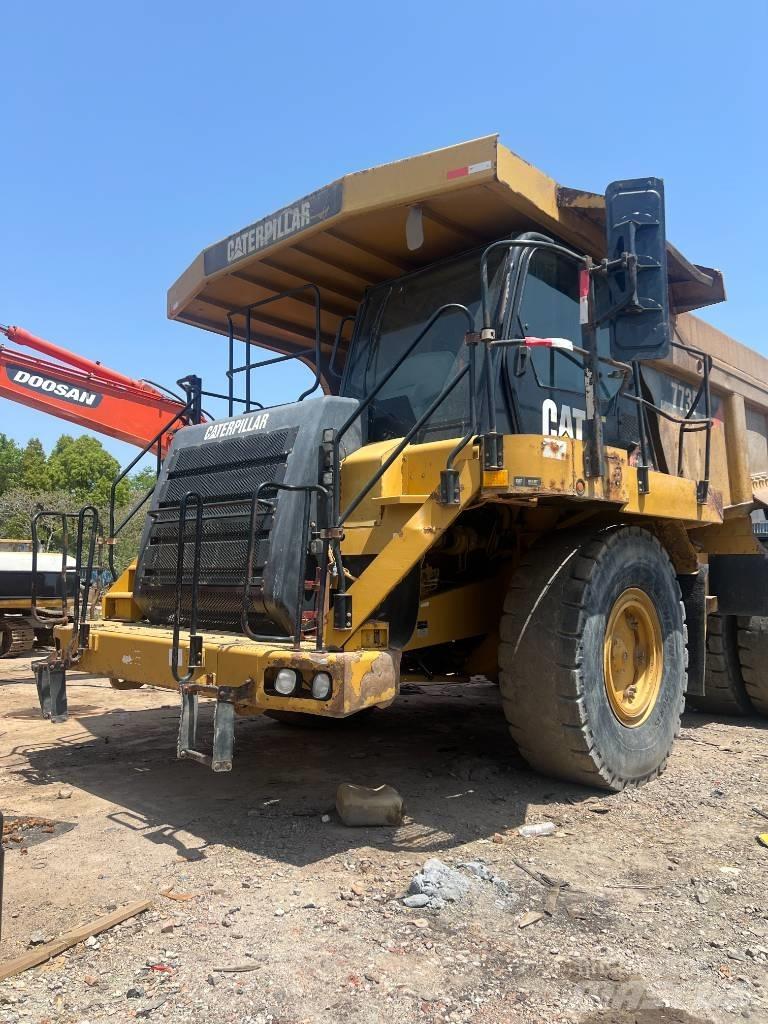 CAT 773F 剛性傾卸卡車