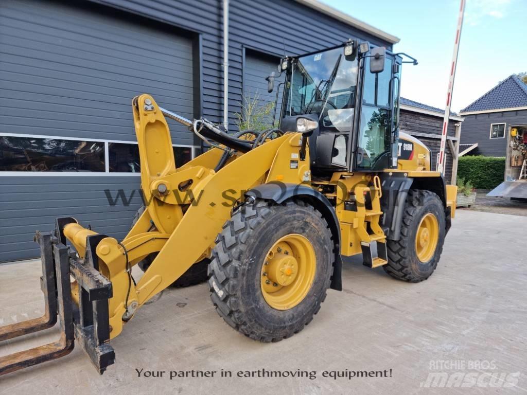 CAT 918 M 輪胎式裝載機