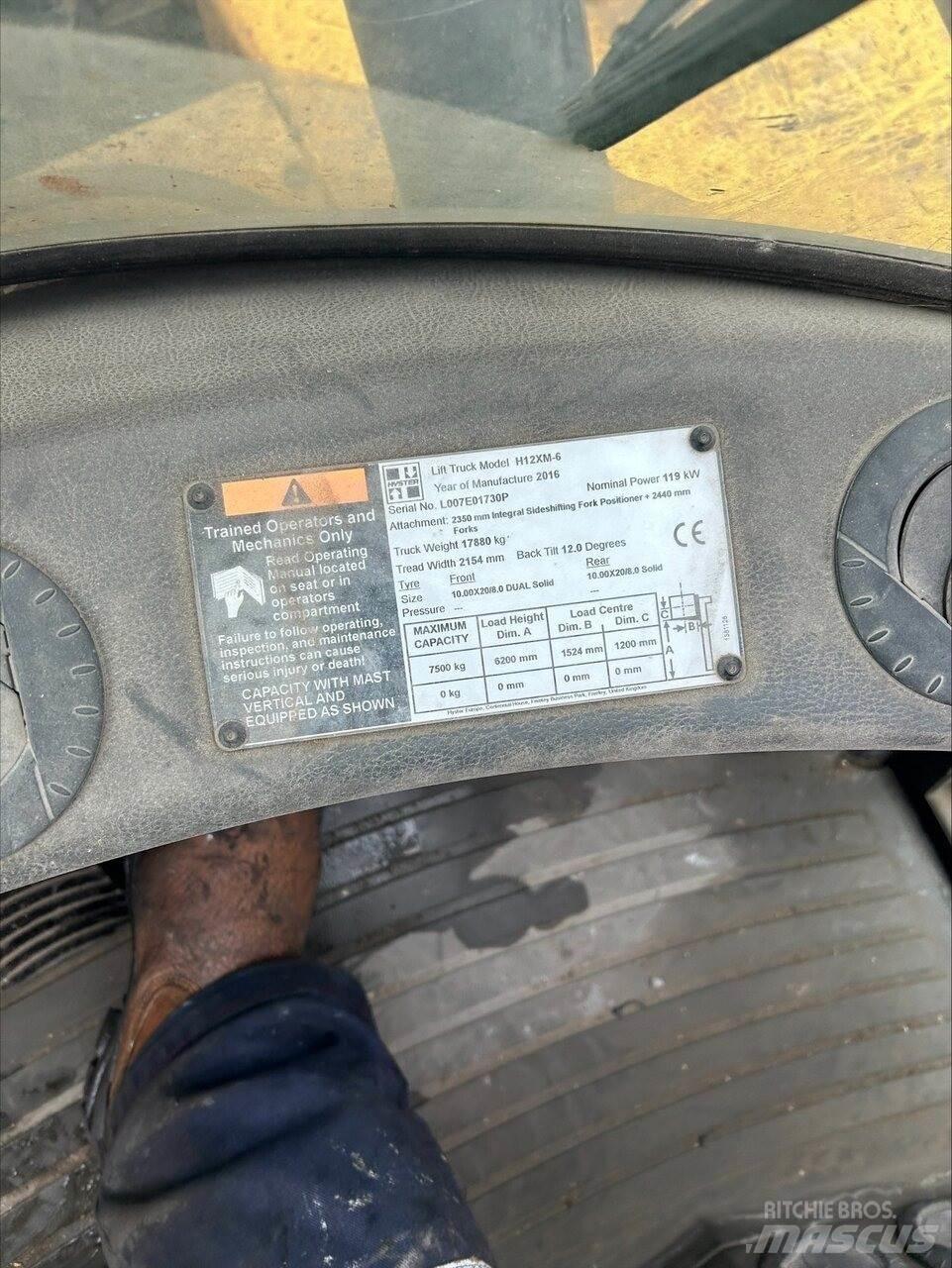 Hyster H12.00XM6 柴油卡車