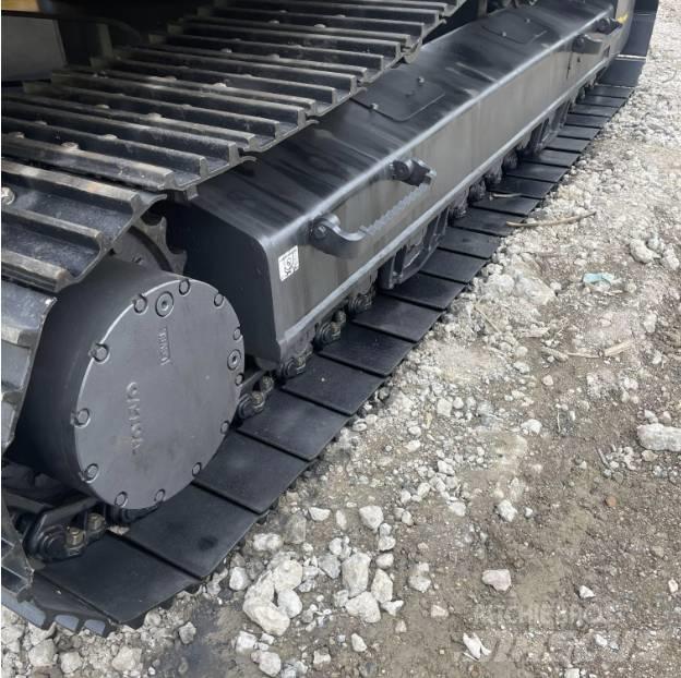 Volvo EC240D 履帶式 挖土機/掘鑿機/挖掘機